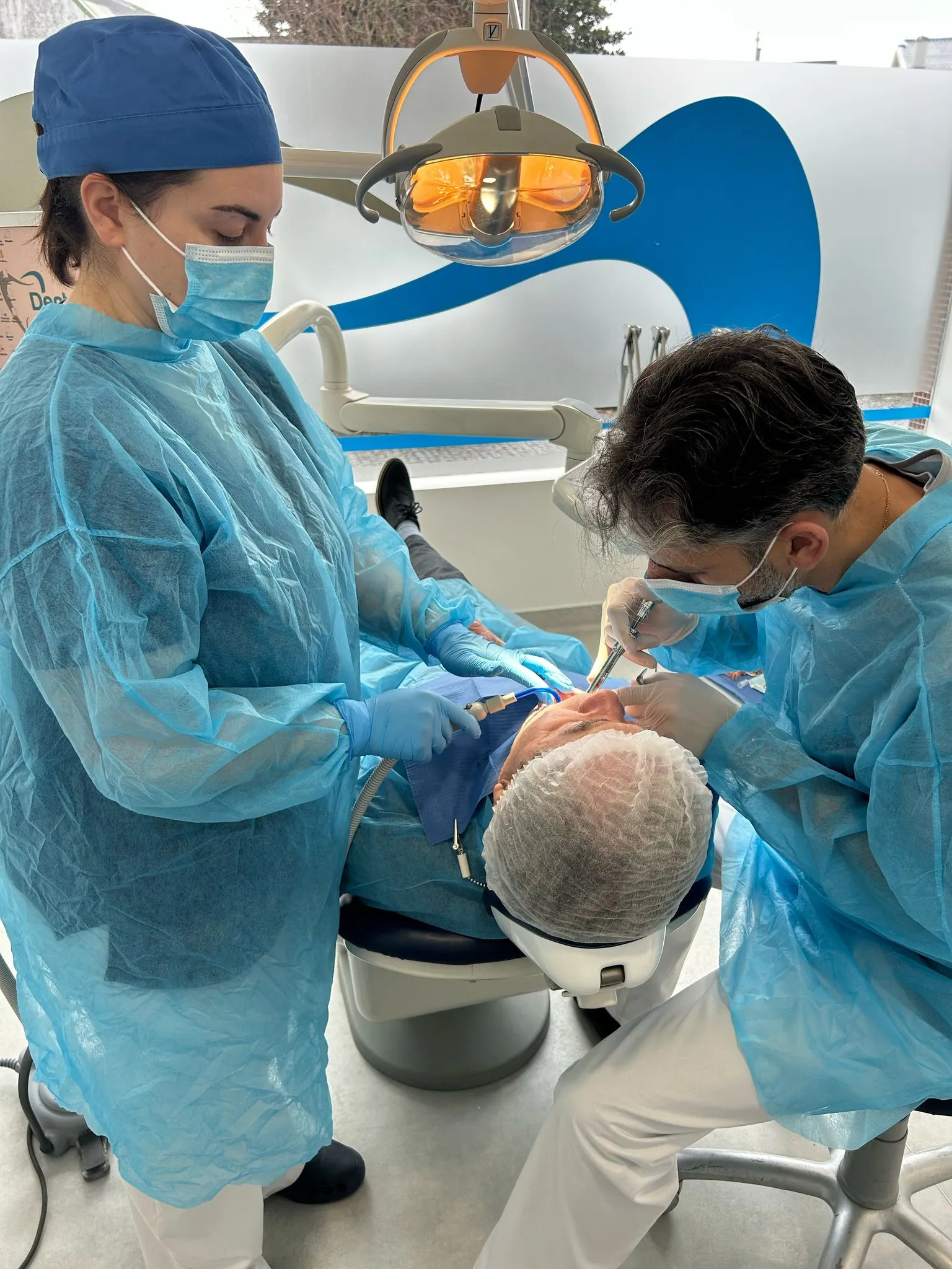 Espaço interior da clínica Dental Lixa, em Vila Cova da Lixa
